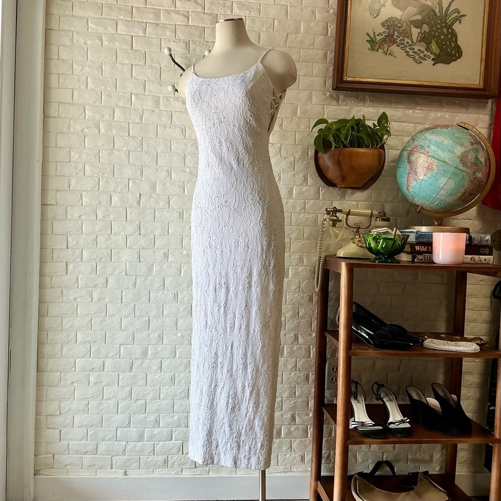 Vintage 1990s White Lace Overlay Bodycon Formal Dress Side Cut-Outs Scoop Back